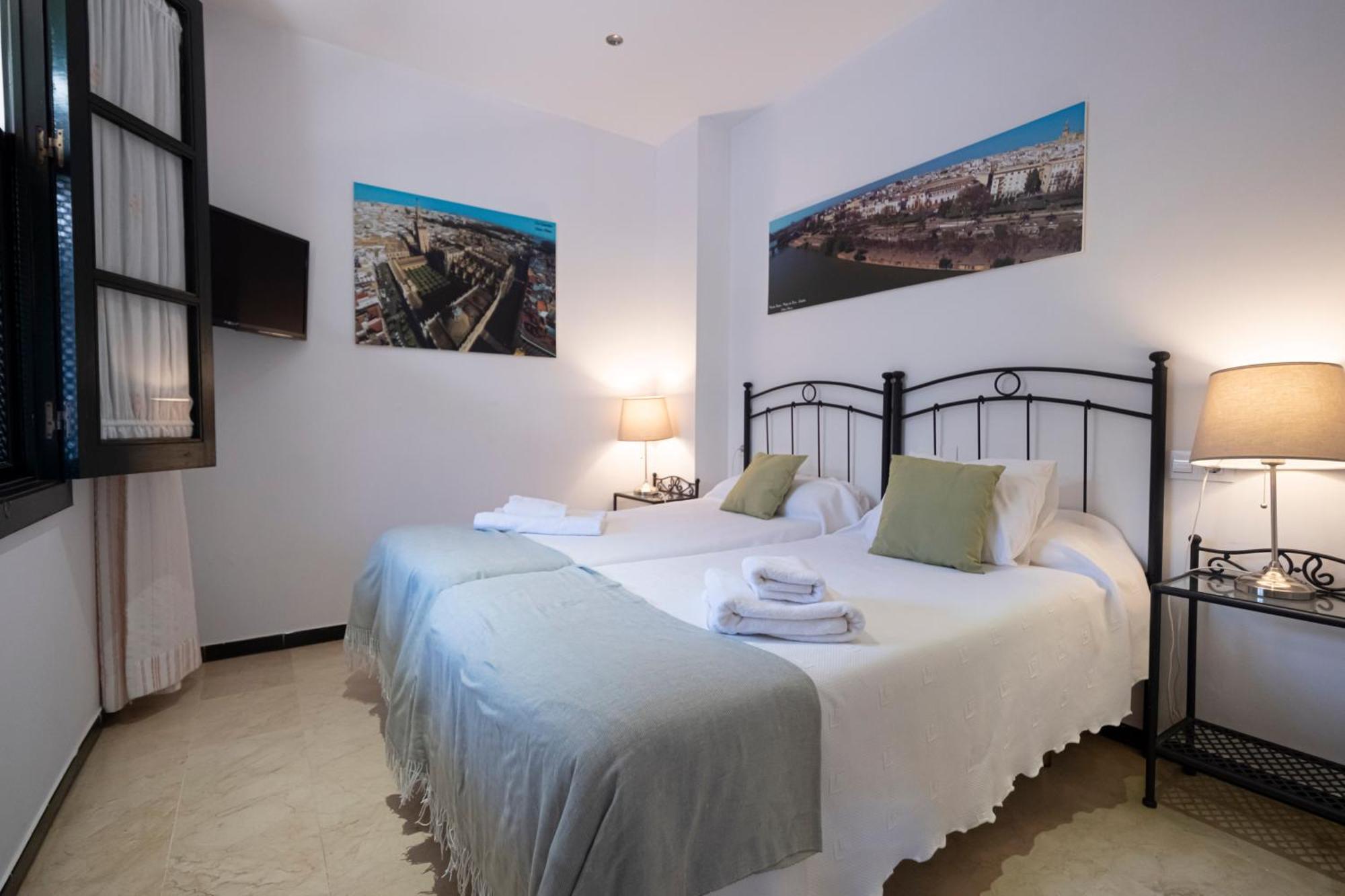 Apartamento Con Encanto En Patio Sevillano Екстер'єр фото