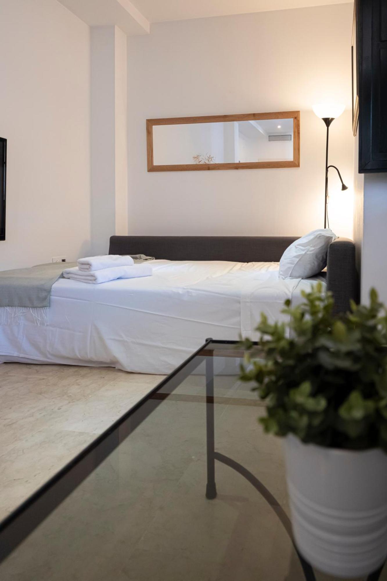 Apartamento Con Encanto En Patio Sevillano Екстер'єр фото